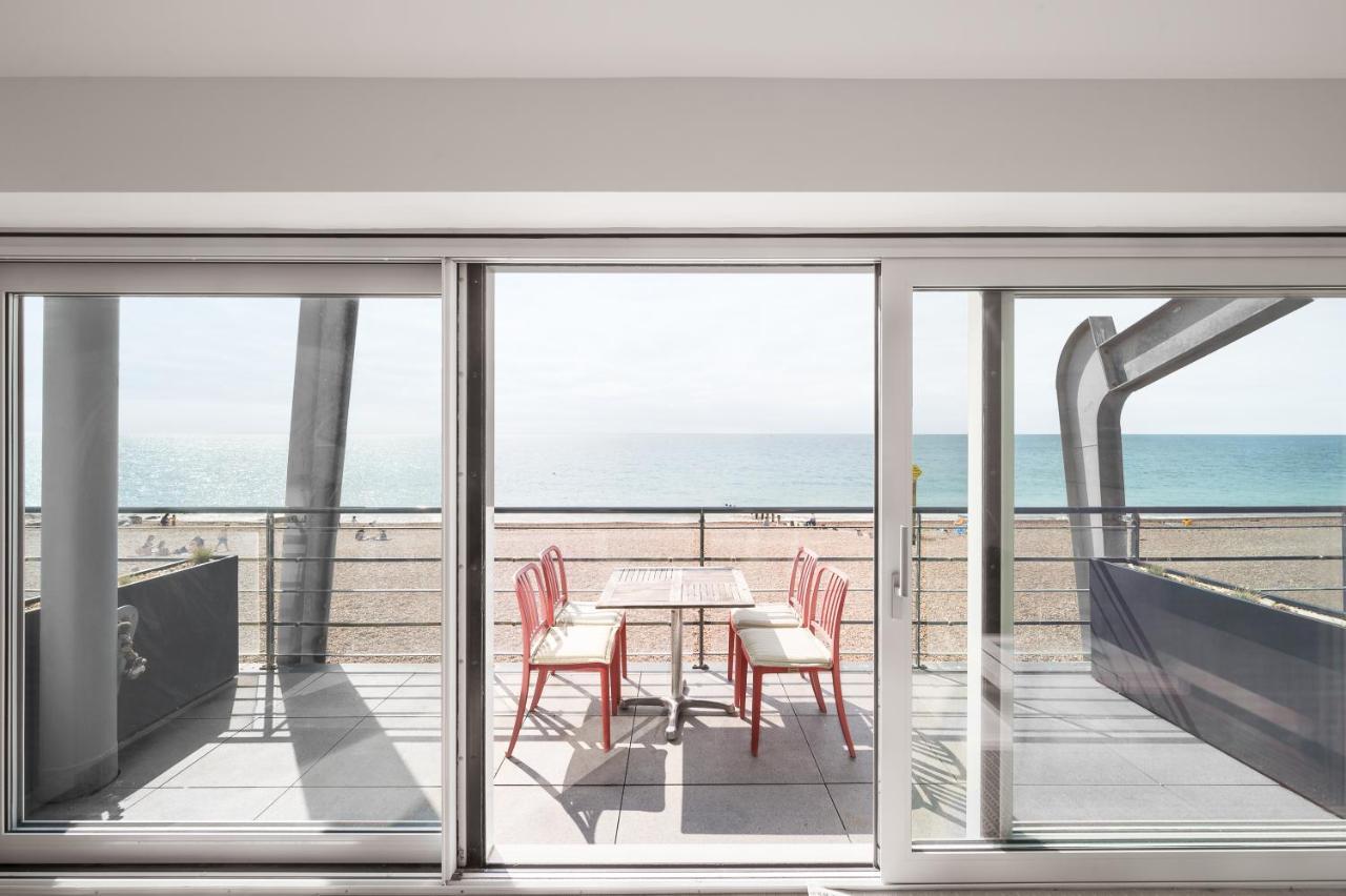 Lancing Beach Apartment. Екстериор снимка