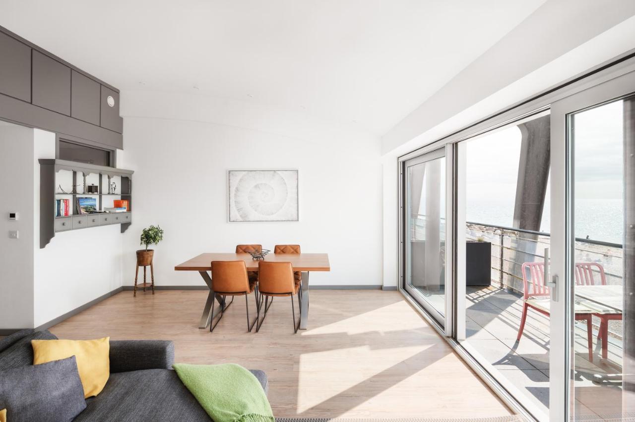 Lancing Beach Apartment. Екстериор снимка