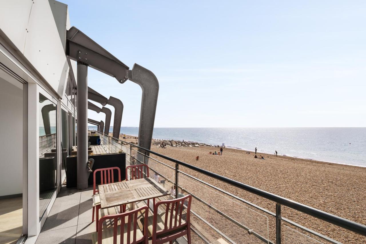 Lancing Beach Apartment. Екстериор снимка